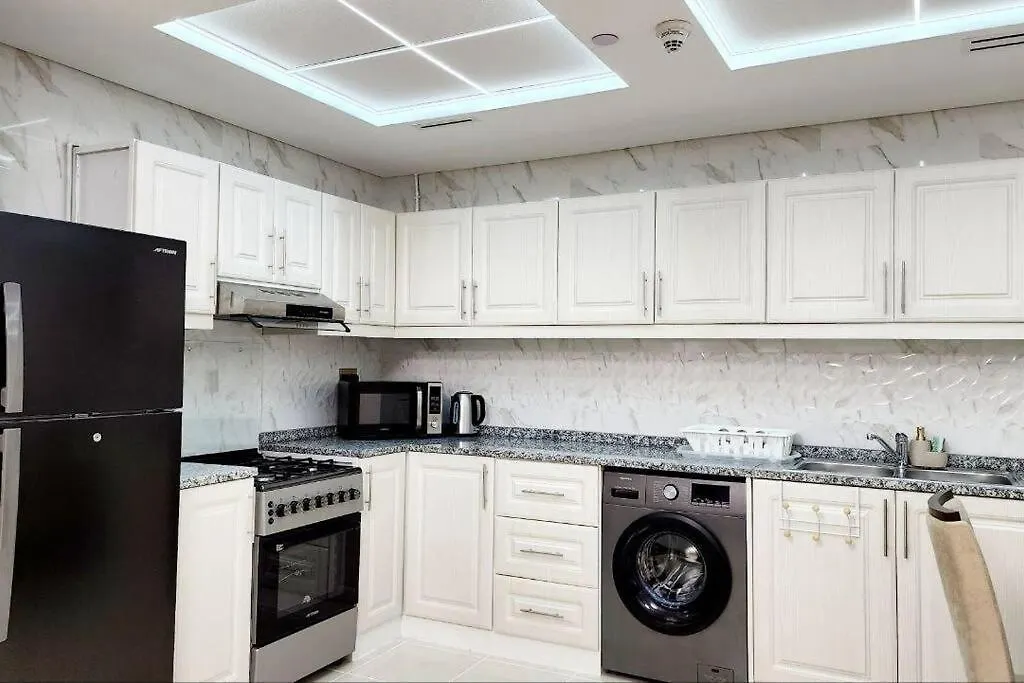 Cozy Urban 1Br Apartment Dubai