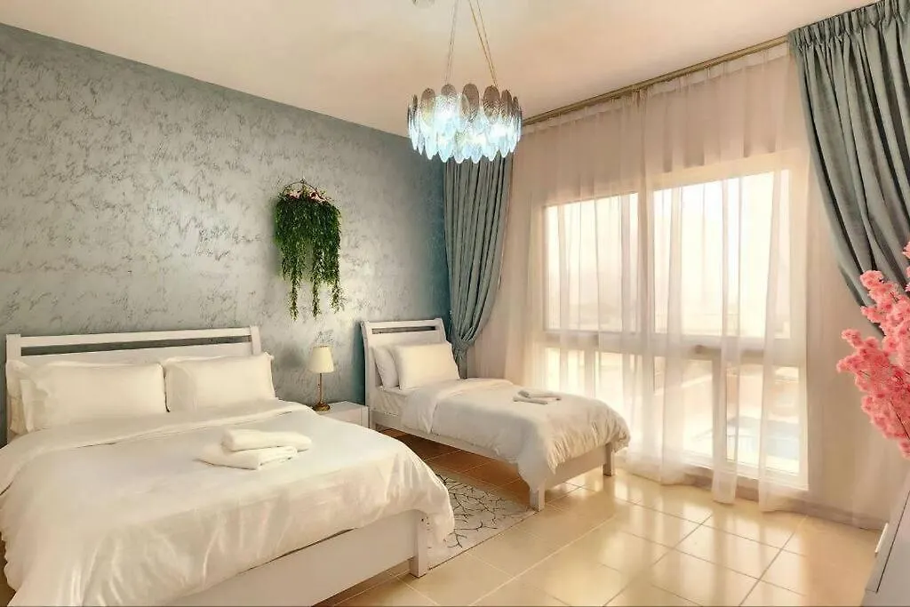 Cozy Urban 1Br Apartment Dubai